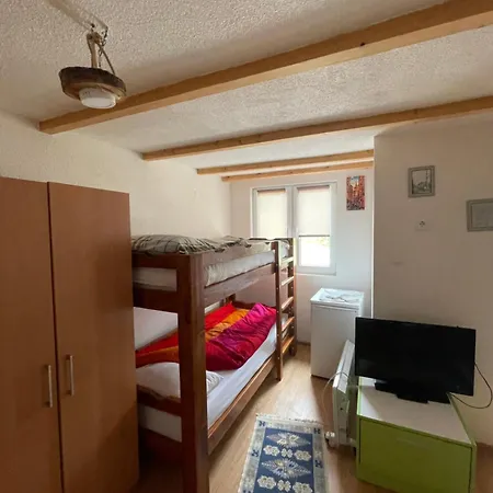 Apartment Bir-bee *