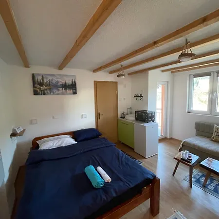 Apartmán Bir-bee *